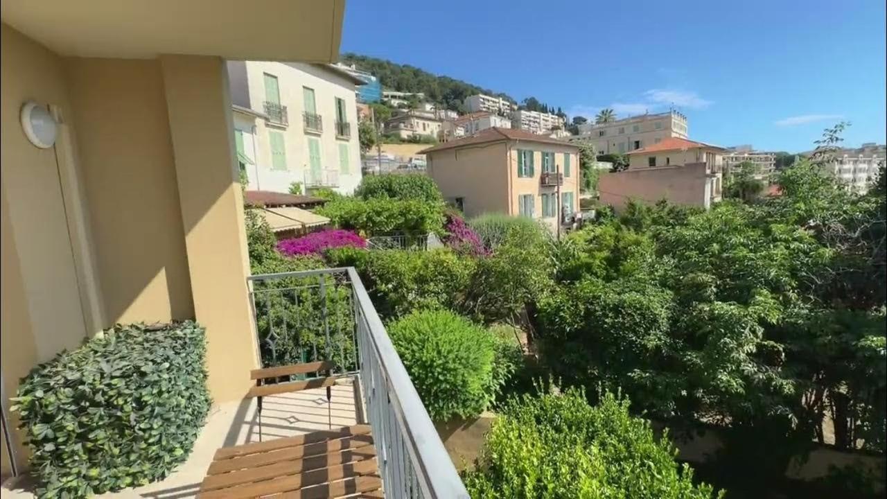 Les Volets Bleus Apartamento Nice Exterior foto